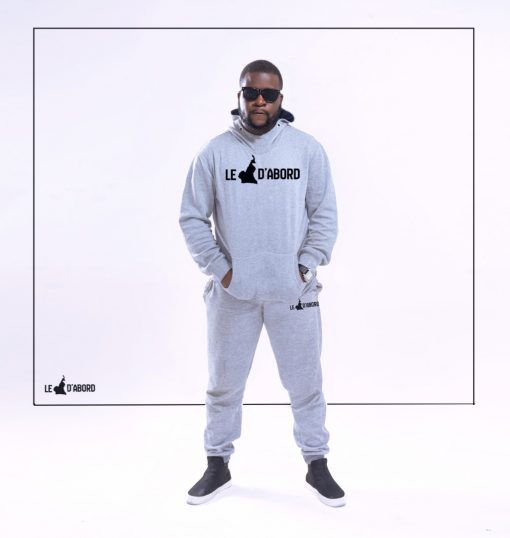 Ensemble Jogging Avec Capuche "Le Cameroun d'abord" – Image 4