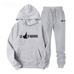 Alternative view of Ensemble Jogging Avec Capuche "Le Cameroun d'abord"