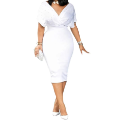 Robe Blanche Elegante et Moulante