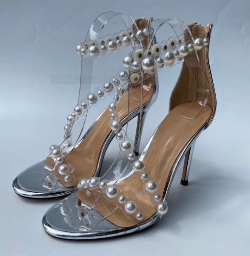Chaussure à Talon en Argent