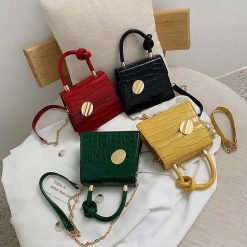Sacs à Bandoulière en Cuir Croco avec Chaîne Simple pour Femmes