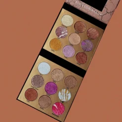 Alternative view of Palette Glow Burst de Blossom Nefertiti 18 Couleurs Cuites
