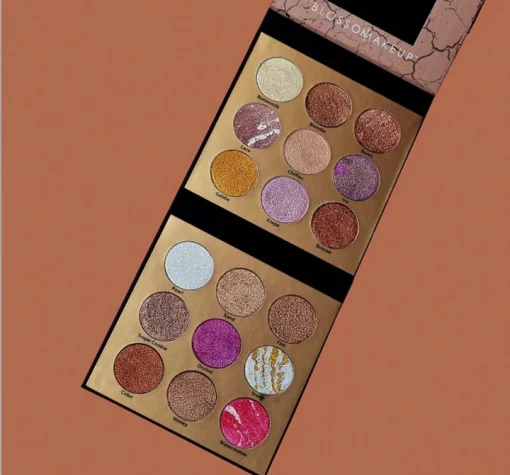 Palette Glow Burst de Blossom Nefertiti 18 Couleurs Cuites – Image 2