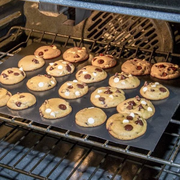 Tapis de Cuisson anti Adhésif pour Four, Grillade et Barbecue 24 x 40 cm – Image 5