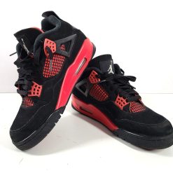 Baskets Hommes Nike AIR JORDAN 4 Noir - Rouge