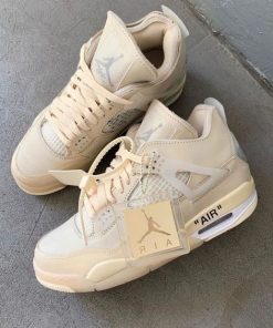 Tennis , Basket Nike Air Jordan 4 Retro pour Femmes