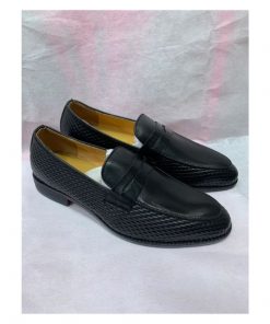 Alternative view of Chaussure Pour Homme, Berluti En Cuir Noir Avec Bordures Tissées
