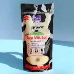 Yoko Sel de Bain Éclaircissant 300g, Booster d'Eclat Intense, Spa Milk Salt