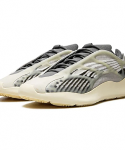 Chaussure Yeezy 700 V3